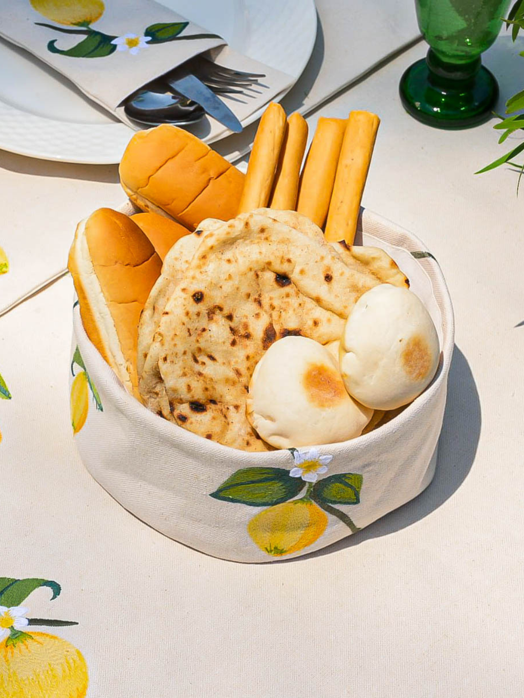 Laimoon - Bread Basket