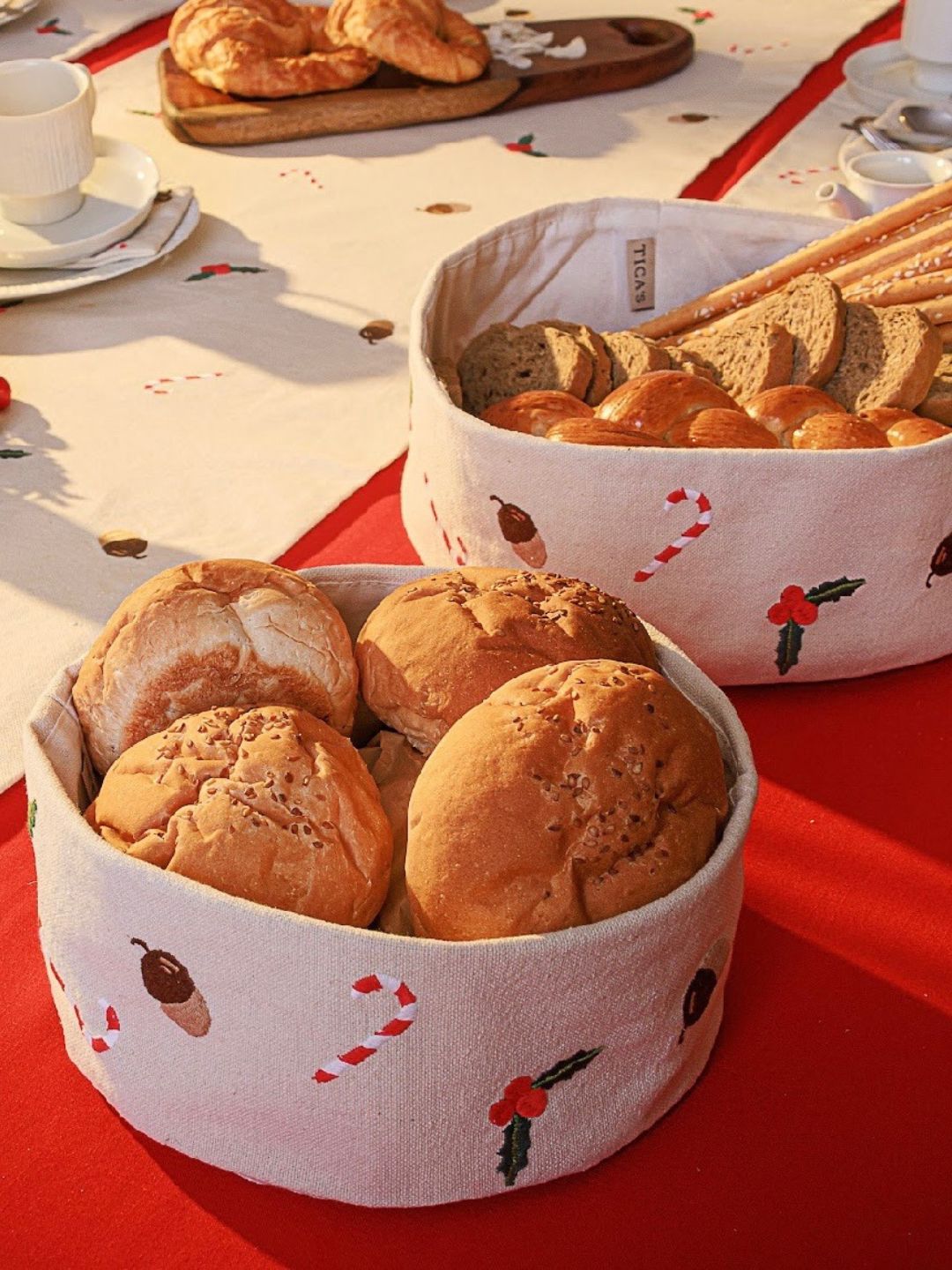 'Tis The Season - Bread Basket