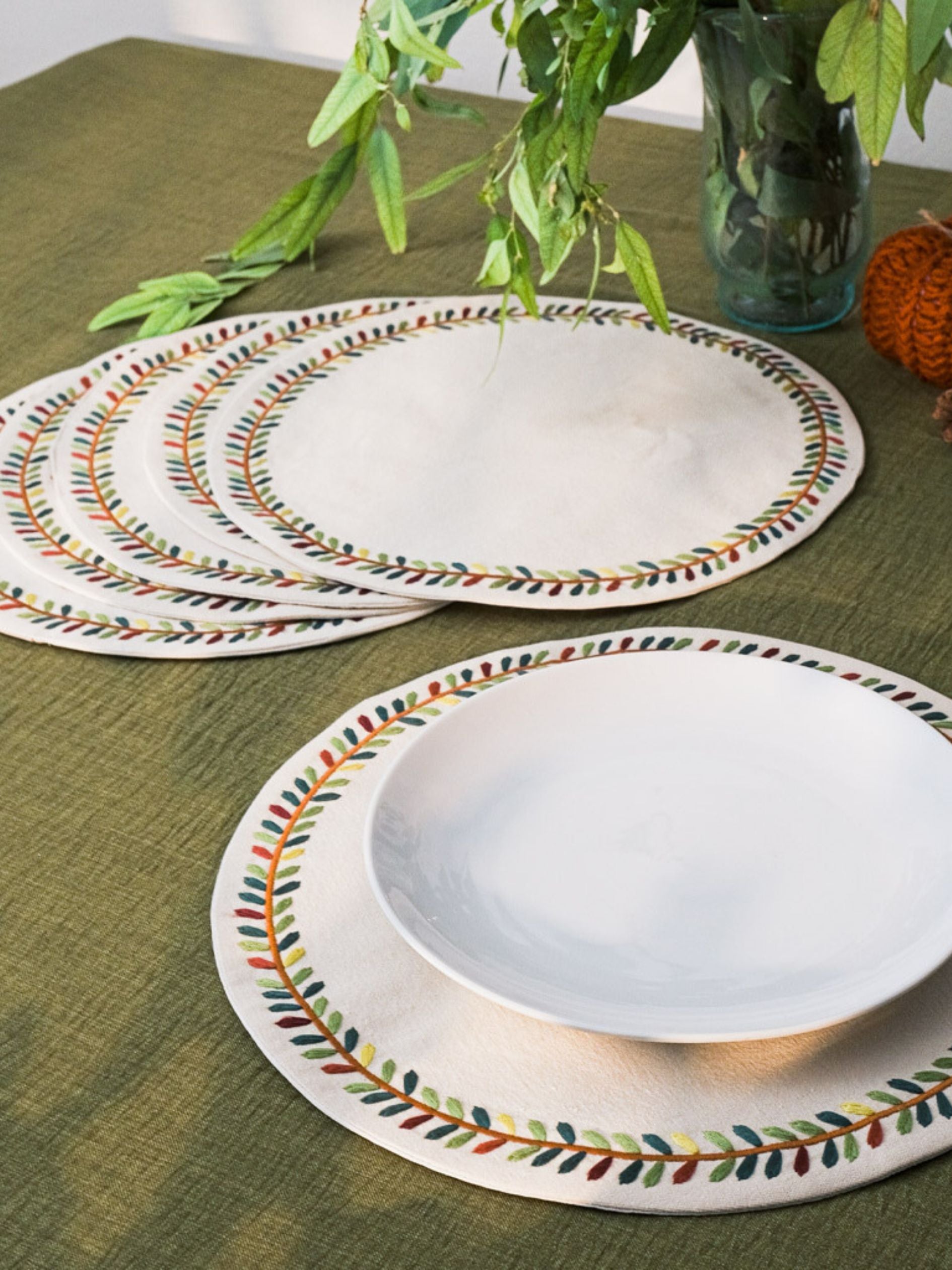 Simply Autumn - Set of 6 Round Placemats