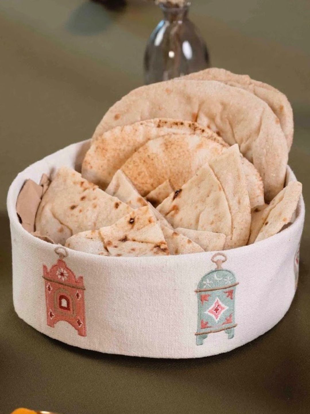 Aurora Lanterns - Bread Basket