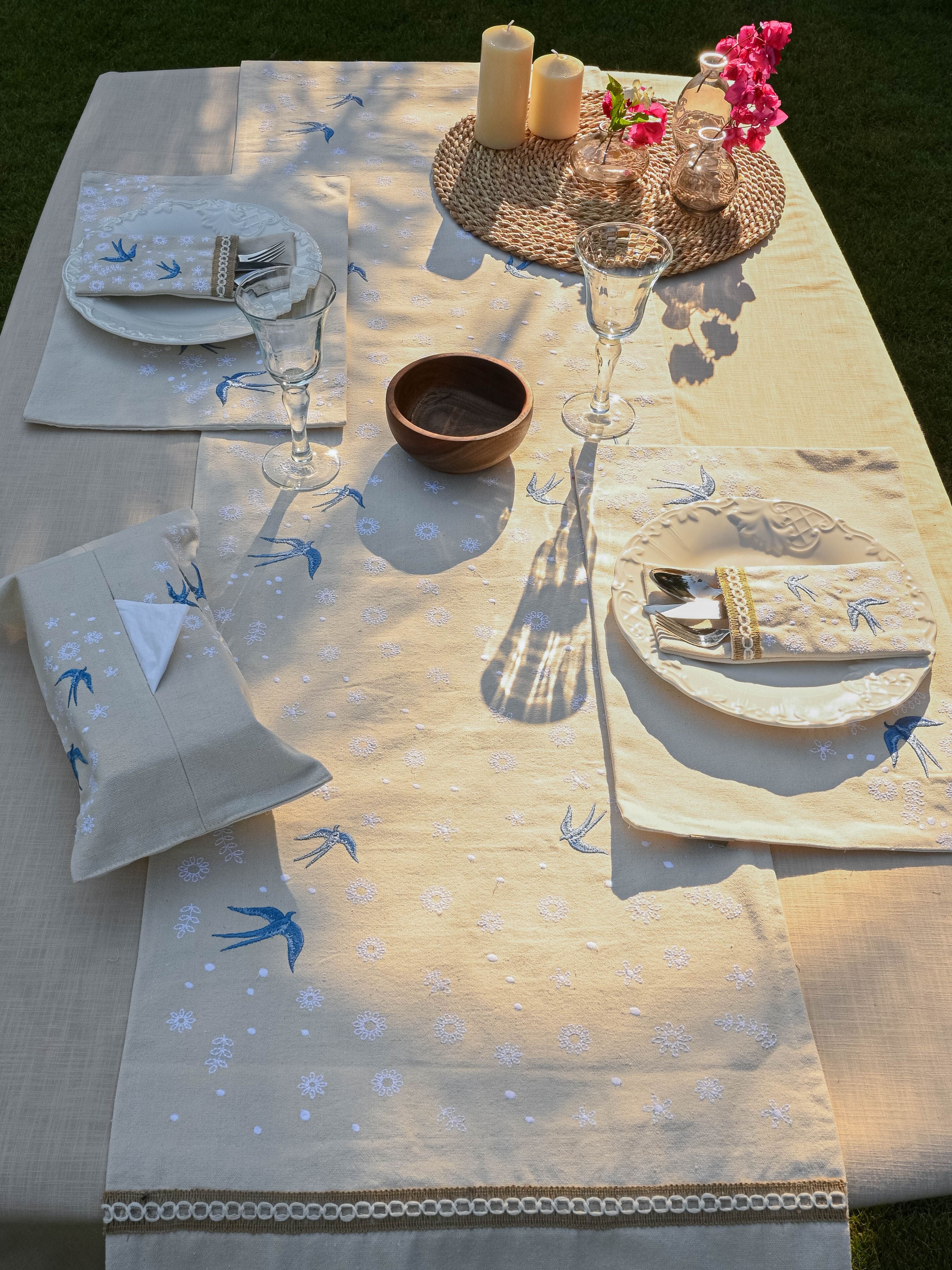 Bluebird Meadow - Set of 6 Cutlery Pocket Napkins