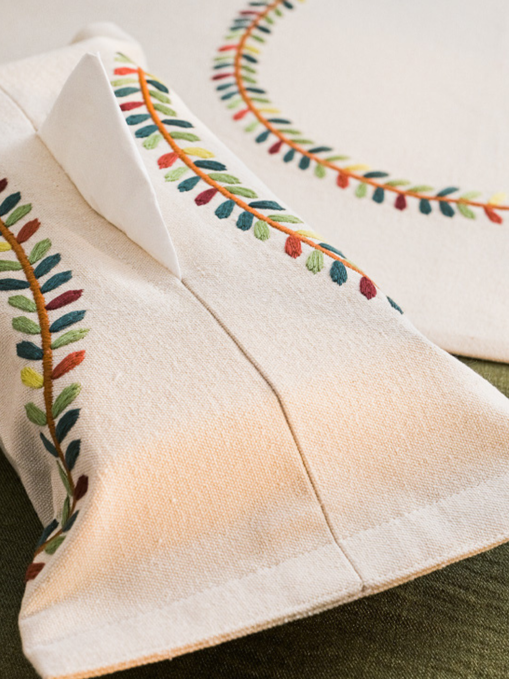 Simply Autumn - Tissue Box Cover