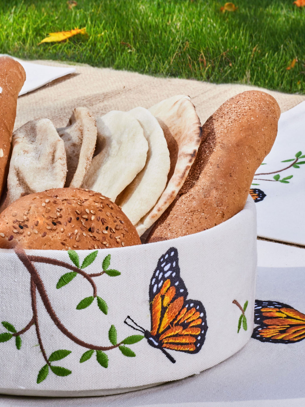 Amber Flight - Bread Basket