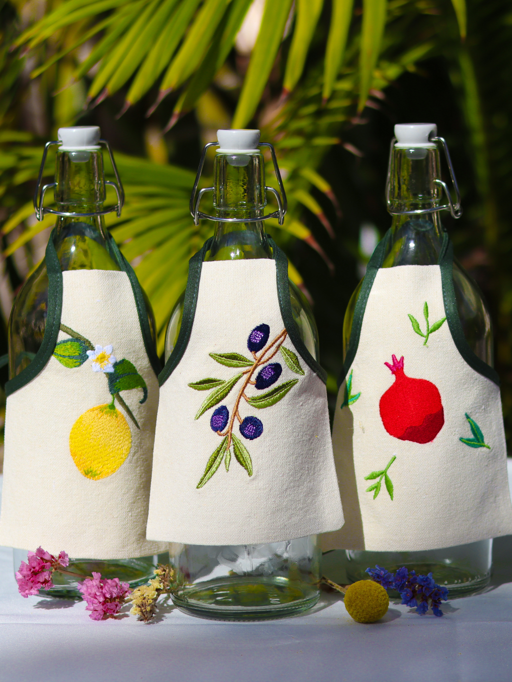 Oil and Vinegar Bottle Aprons