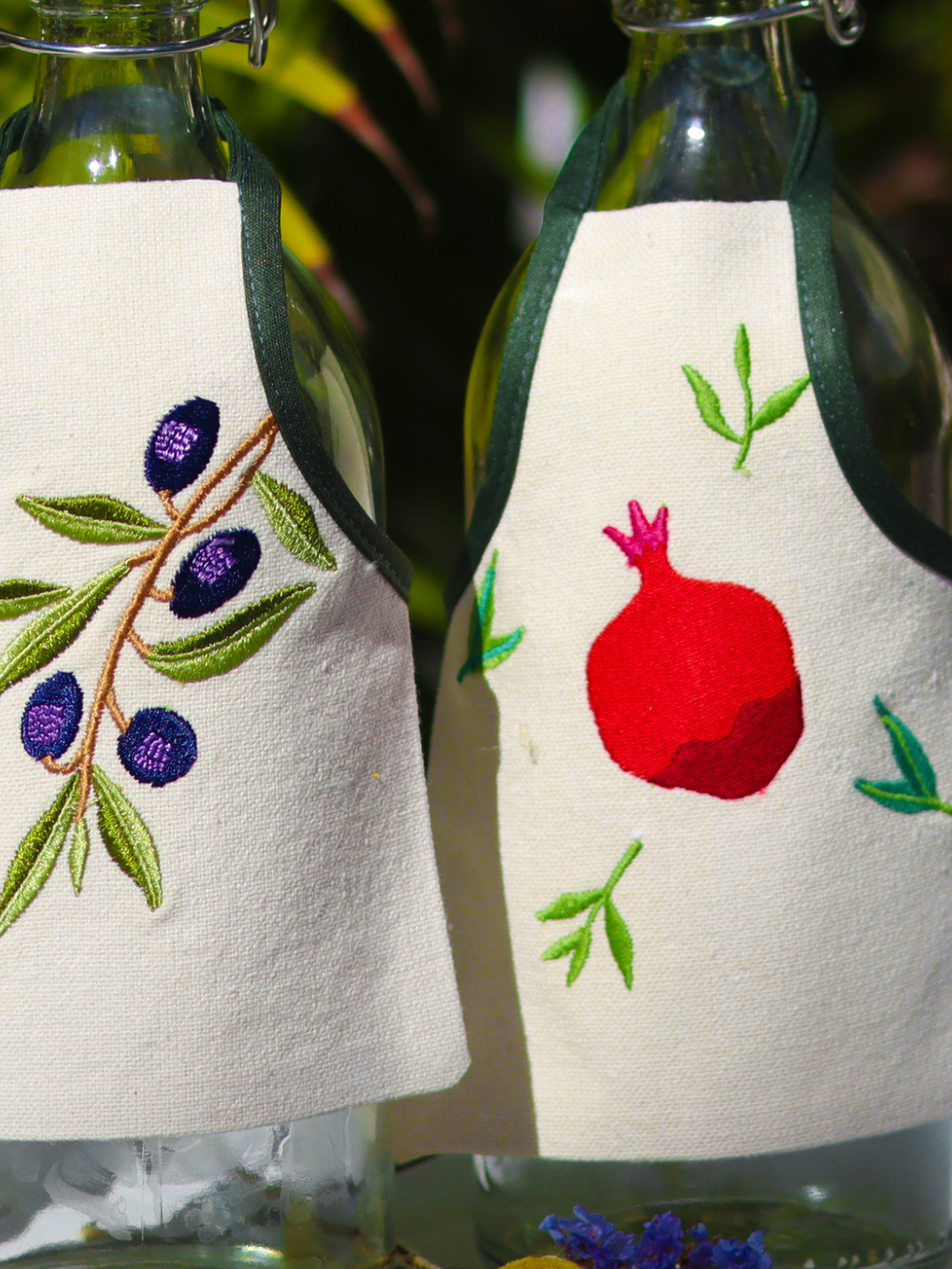 Oil and Vinegar Bottle Aprons