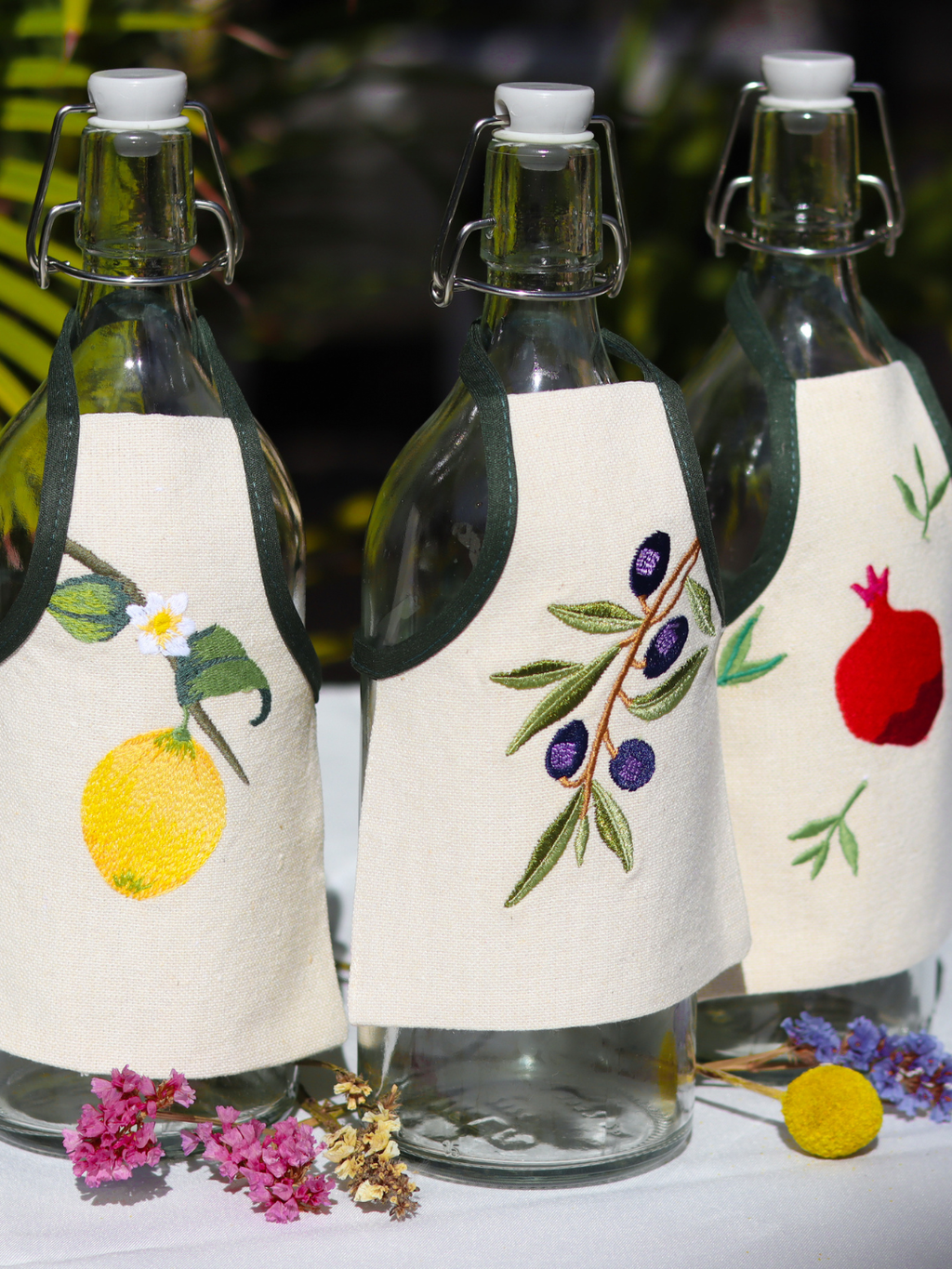 Oil and Vinegar Bottle Aprons
