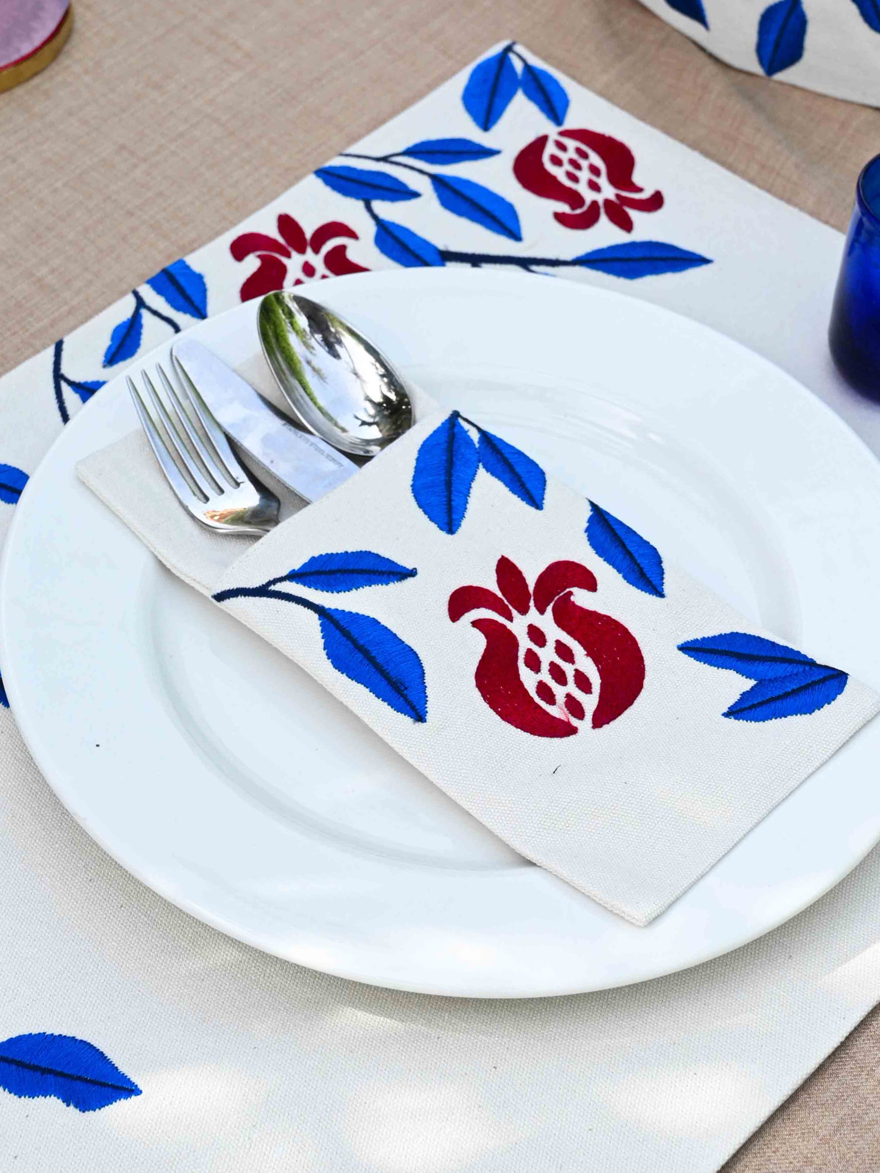 Pomegranate Harvest - Set of 6 Pocket Cutlery Napkins